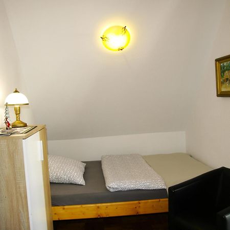 Chata Maniowy Wyspa Ciszy - Agroturystyka, Nieopodal Czorsztyna, Maniowy I Kluszkowce Nad Zalewem Czorsztynskim Exterior foto